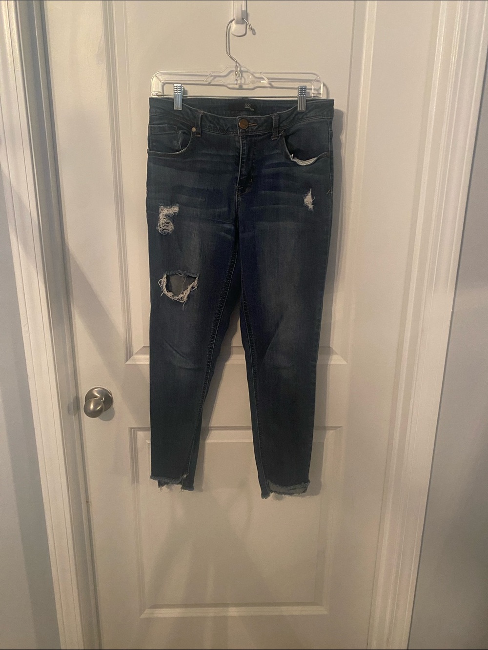 1822 Denim Dark Blue Distressed Ankle Jeans
